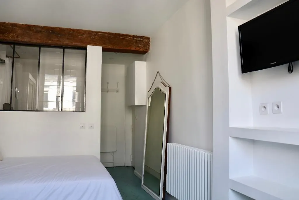 Paris-bhv Marais Apartment